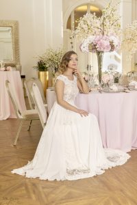 Elegáns esküvő dekoráció bérelhető abrosz rózsaszín-MISS LULLI Decor